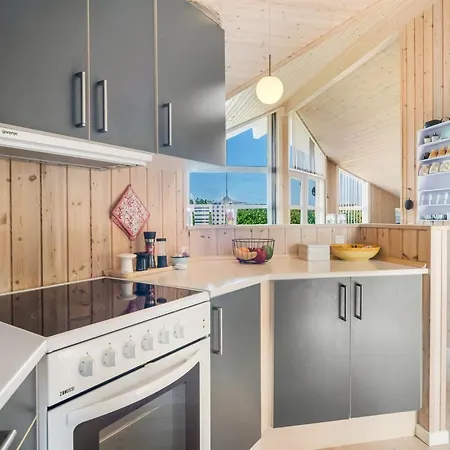 Skakke - 350m To The Fjord By Interhome